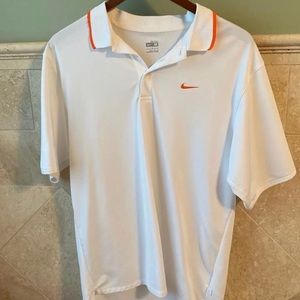 Nike dry fit polo size M